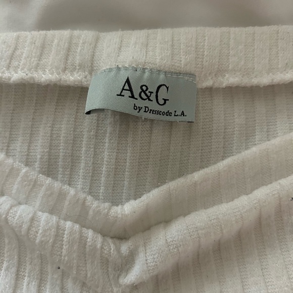 Off-Shoulder Ruched Ribbed Long-Sleeve Top — Cream - Picture 3 of 3